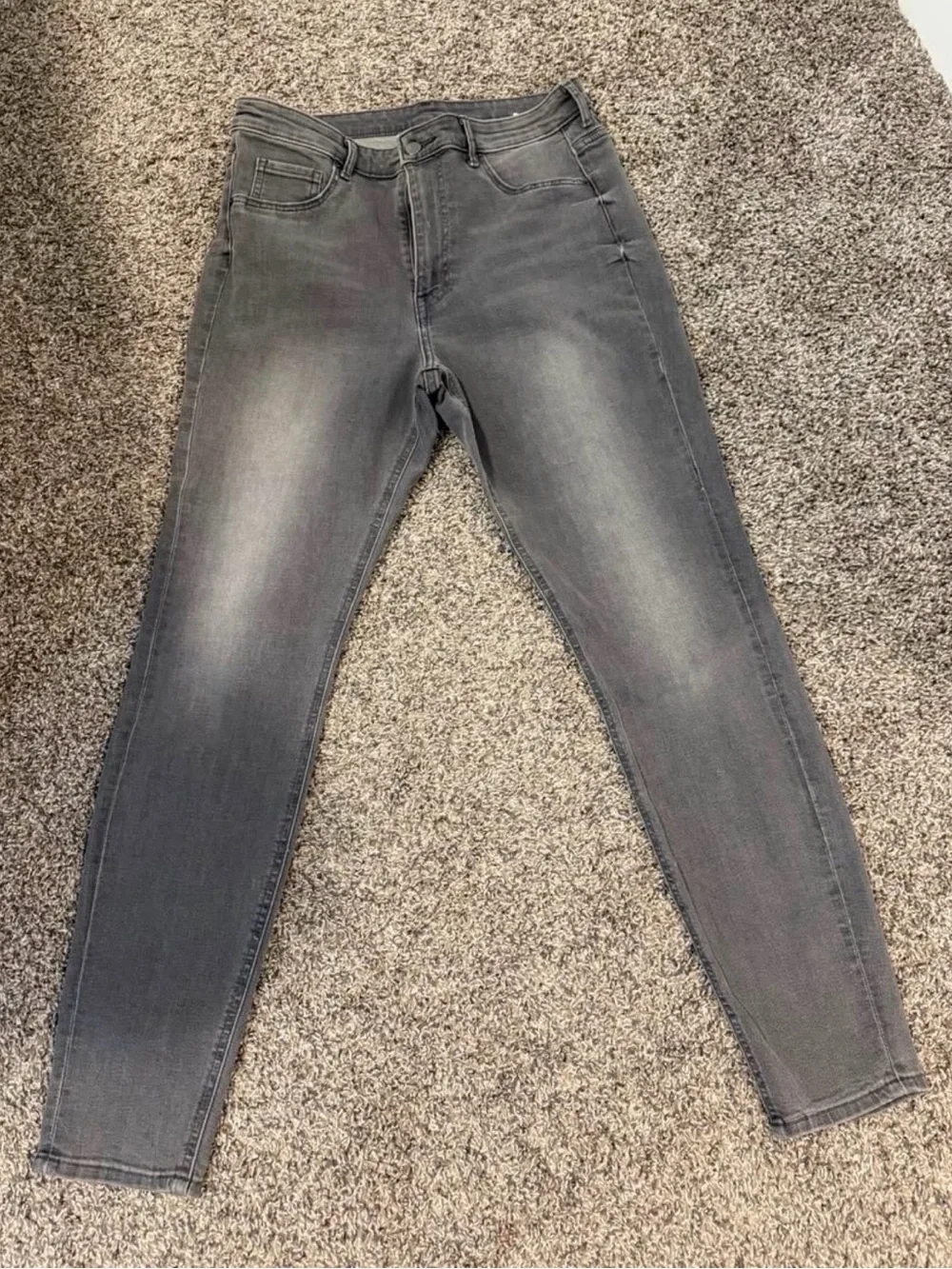 Gray Skinny Jeans